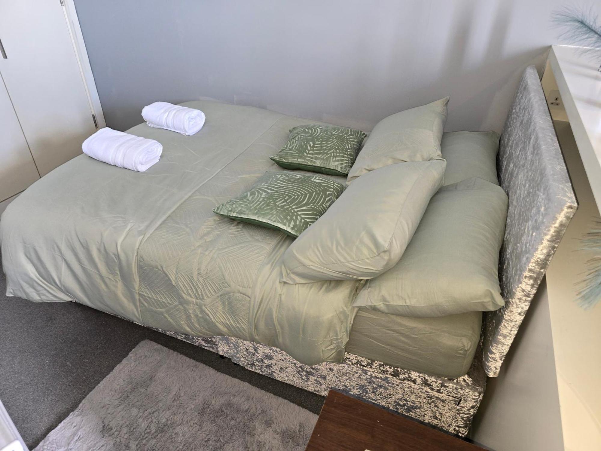 2-Bed Studio At The Heart Of Birmingham City Center Zewnętrze zdjęcie